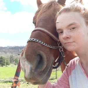 Meet your Posher, Isabella